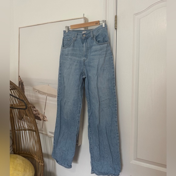 Levi's Denim - LEVIS CINCH BAGGY JEANS